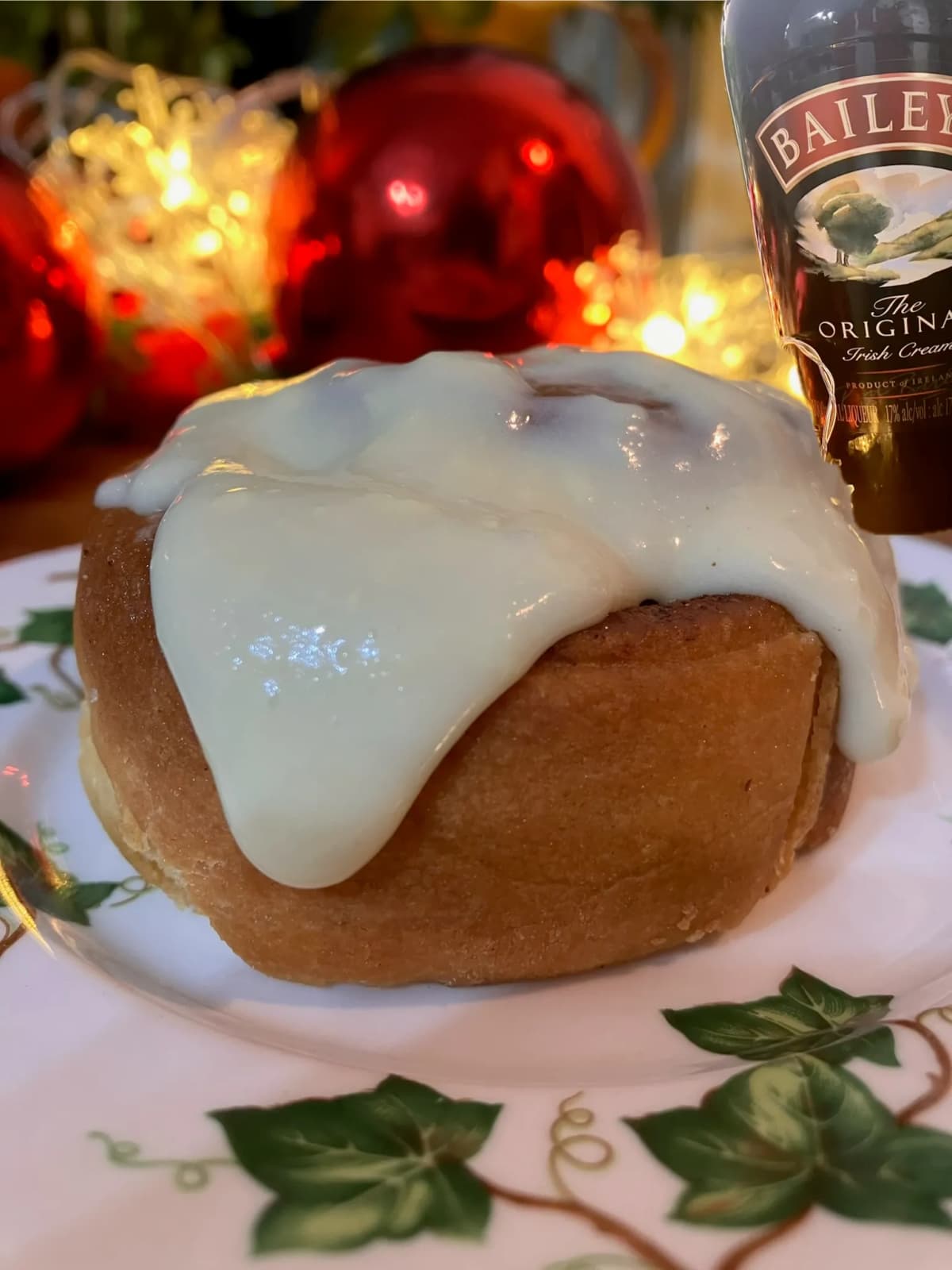 Cinnamon Swirls with Baileys frosting