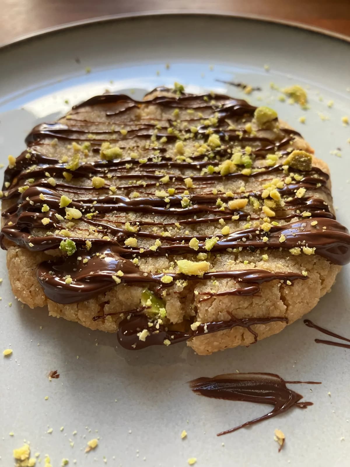 Dark chocolate, pistachio & cardamom biscuits